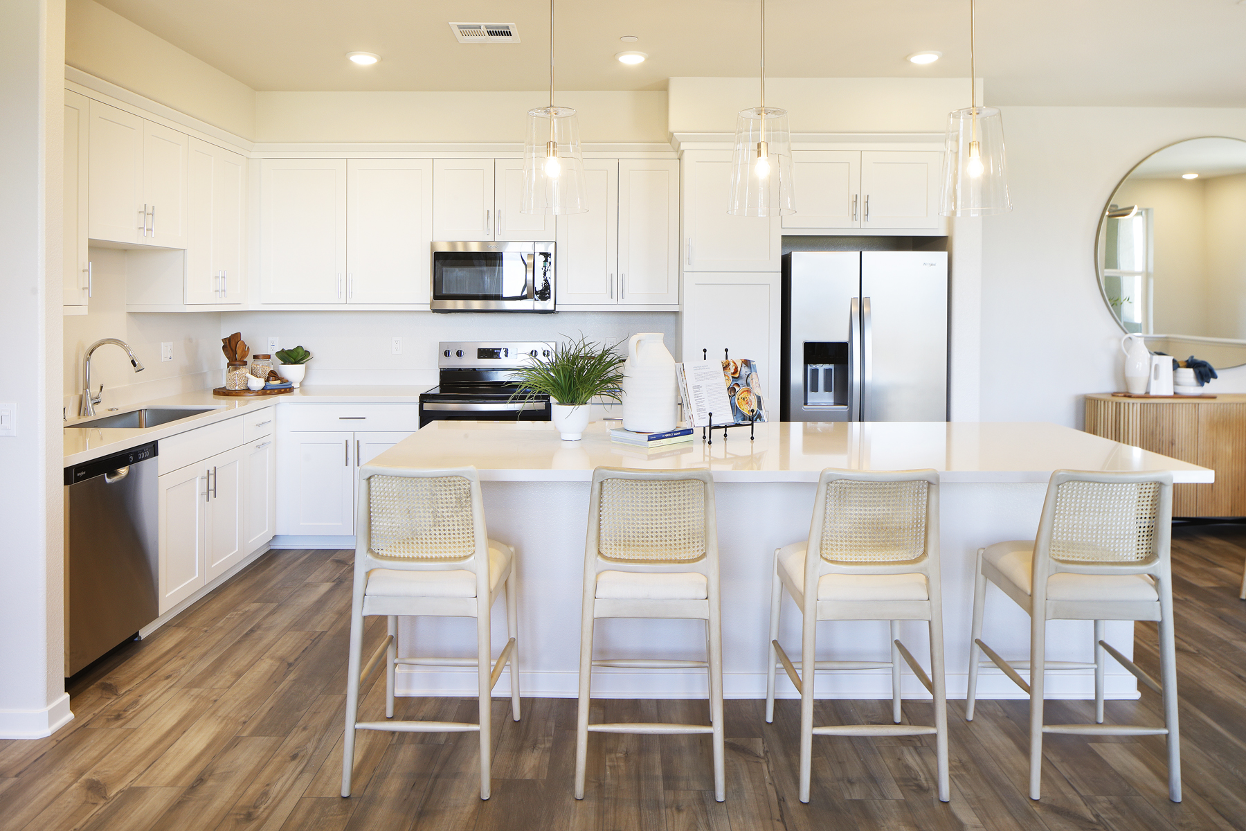 2406 36156 Jaden Avenue