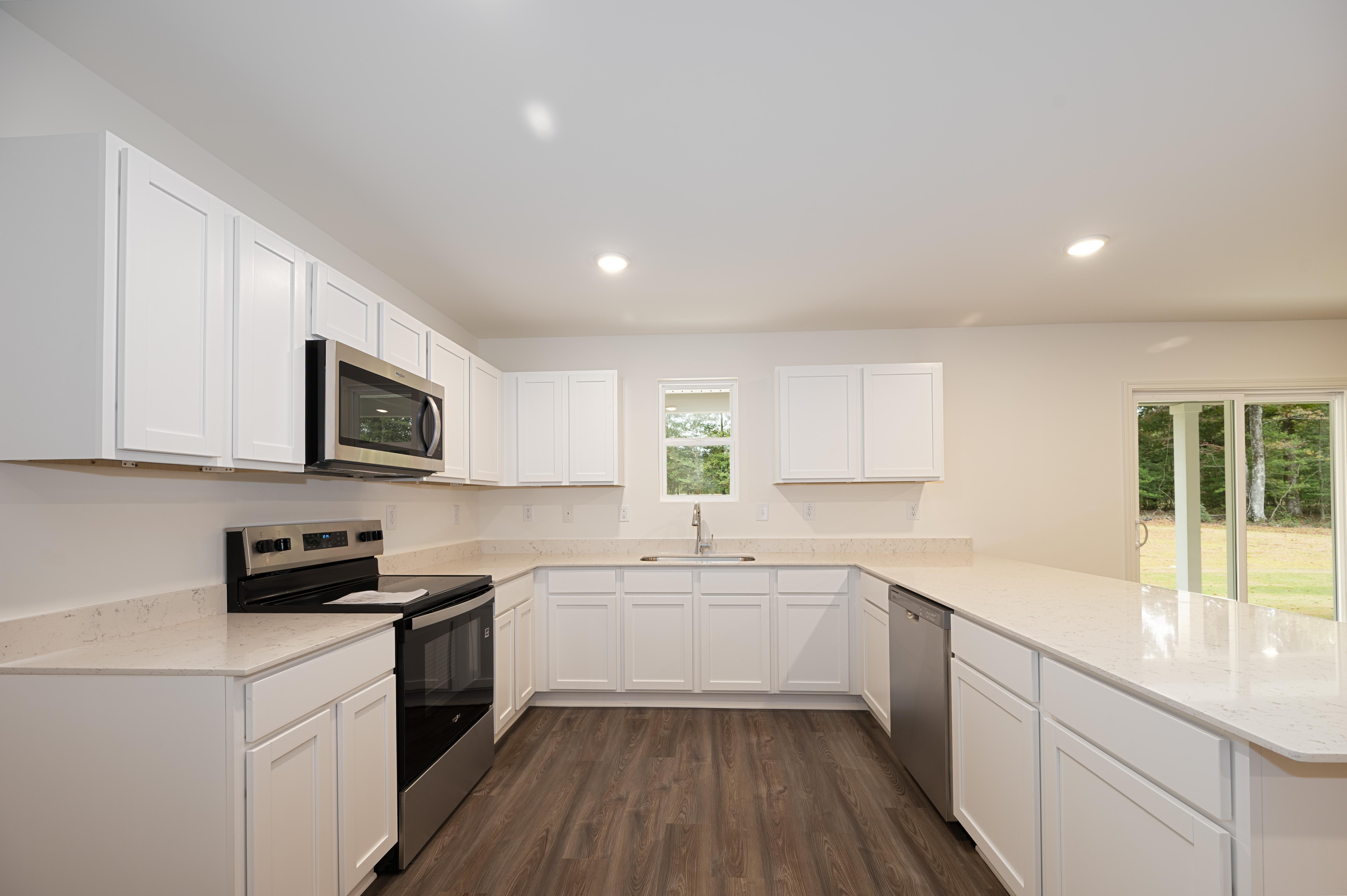 kitchen 2 - augusta - unfurnished + quartz - se arrowhead by the lake