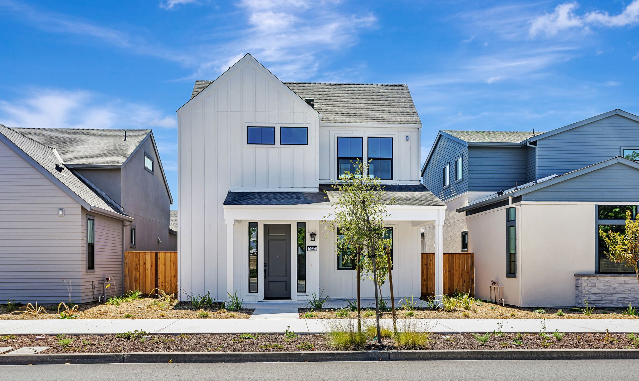 0042 9037 Camino Colegio